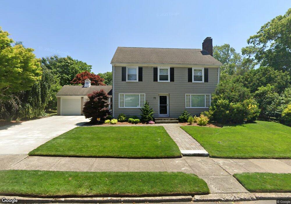 72 Cambria Ct, Pawtucket, RI 02860 - photo 1