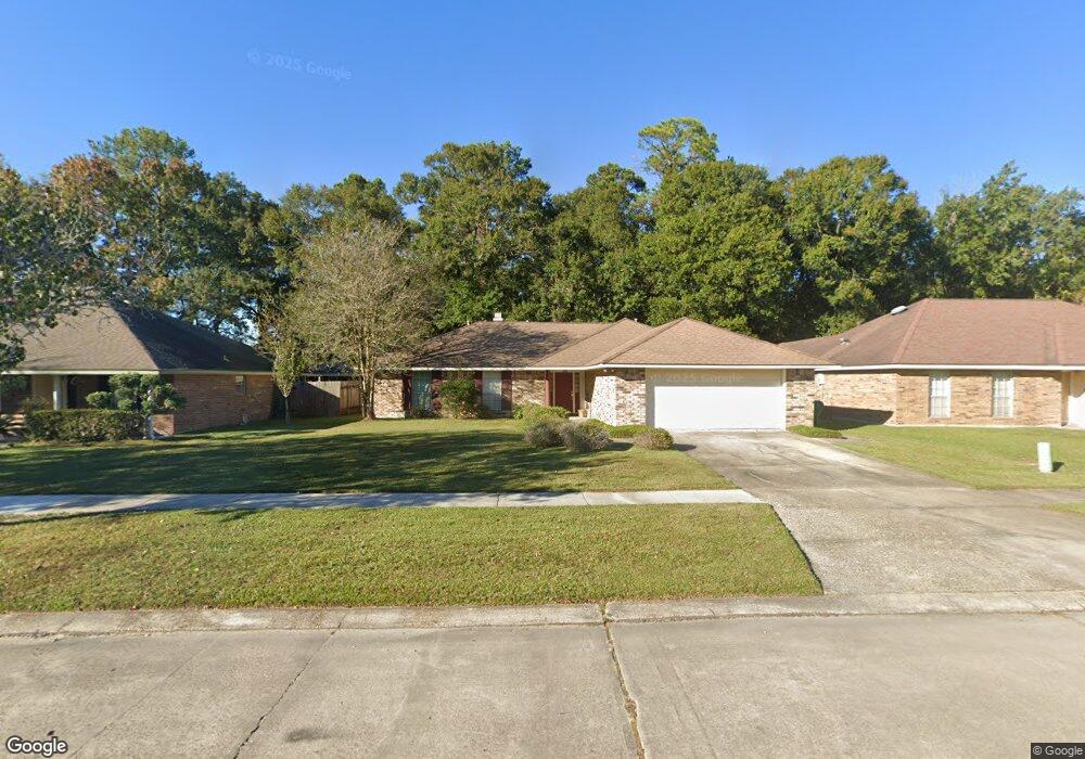1312 Constitution Dr, Slidell, LA 70458 - photo 1
