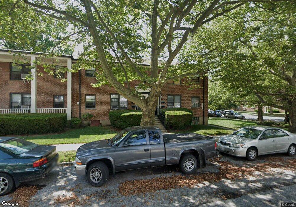 6704 197th St unit 1, Fresh Meadows, NY 11365 - photo 1