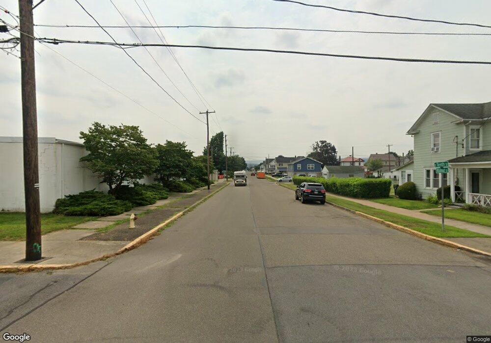 413415 E Tenth St, Berwick, PA 18603 - photo 1