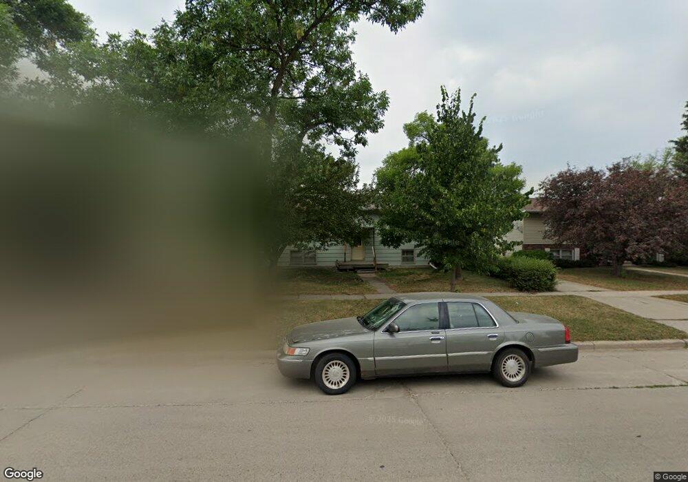 1729 17th St S, Fargo, ND 58103 - photo 1