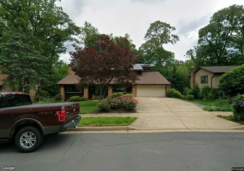 10606 Fiesta Rd, Fairfax, VA 22032 - photo 1