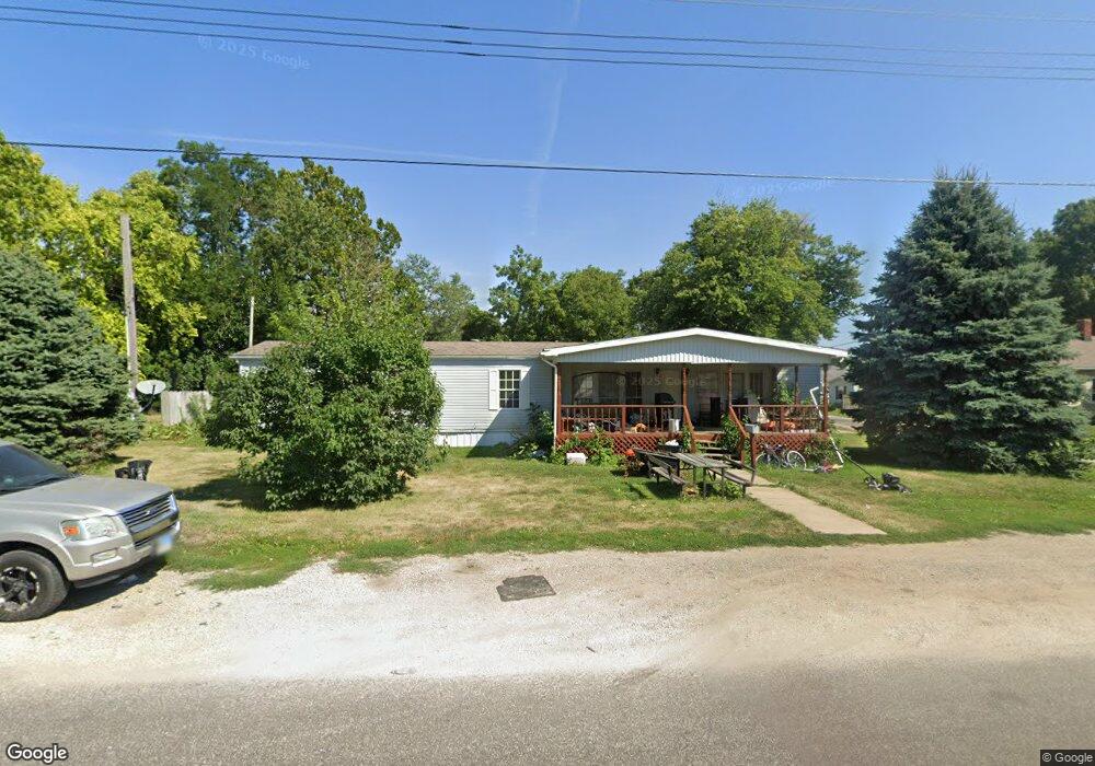 310 N Morgan St, Virginia, IL 62691 - photo 1