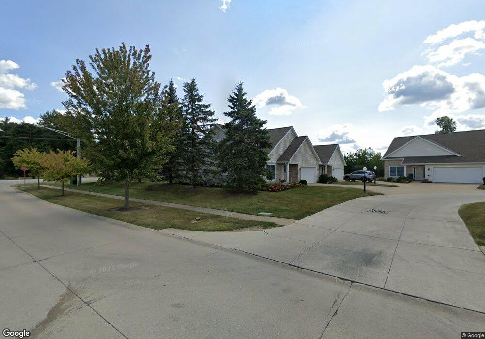 1 Canterbury Cir unit 27, Oberlin, OH 44074 - photo 1