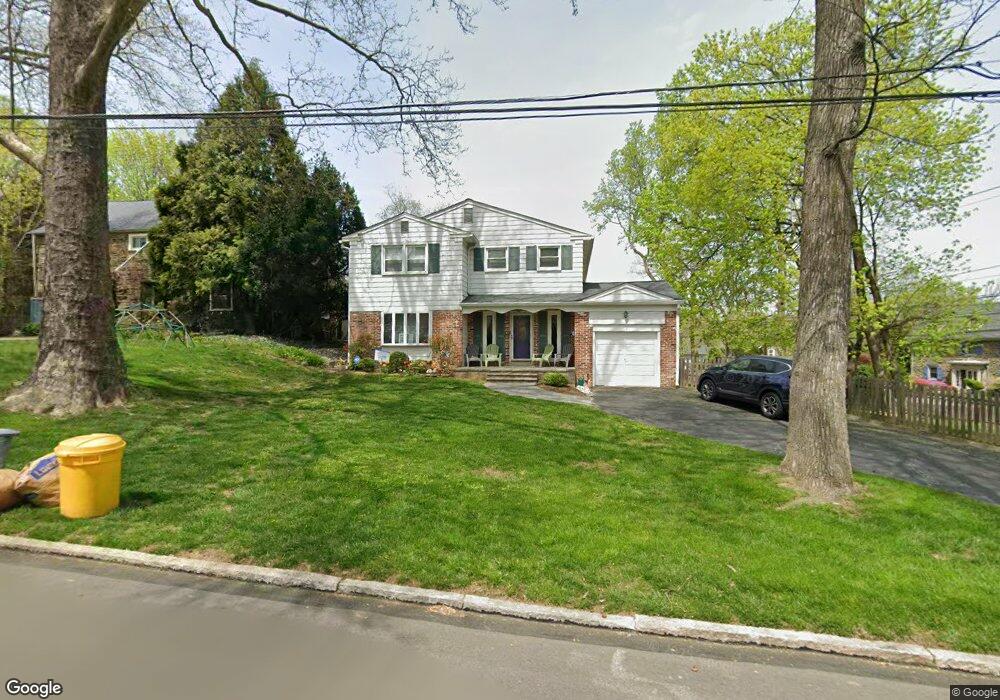 1 Derwen Rd, Bala Cynwyd, PA 19004 - photo 1
