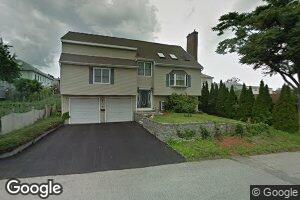 18 Emerson St, Worcester, MA 01604