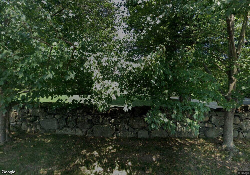 519 N Maple Ave, Greenwich, CT 06830 - photo 1