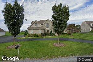 77 Harristown Rd, Paradise, PA 17562