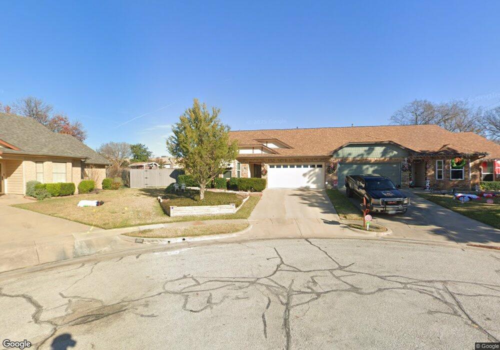 441 Sunnybrook Ct, Bedford, TX 76021 - photo 1