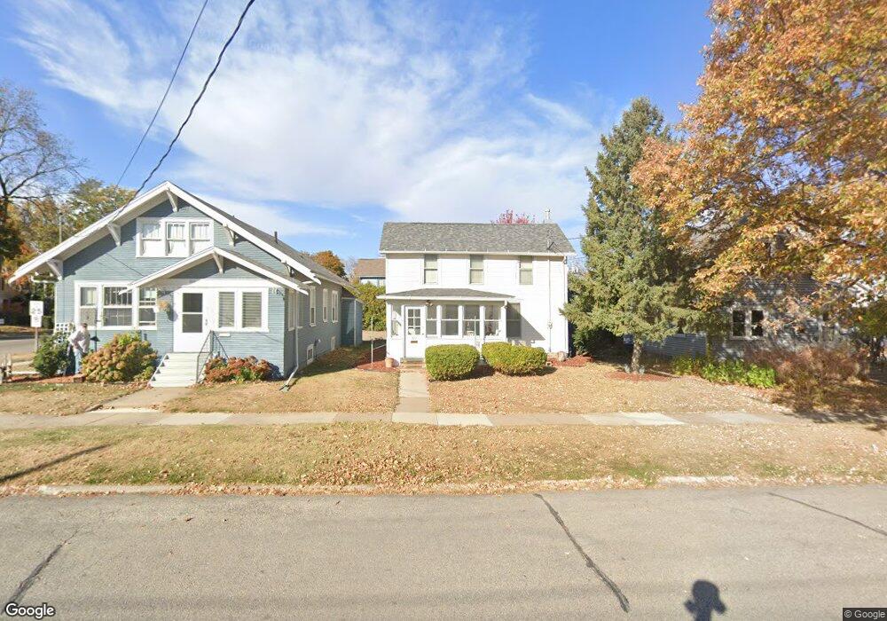 323 W 4th St, Cedar Falls, IA 50613 - photo 1