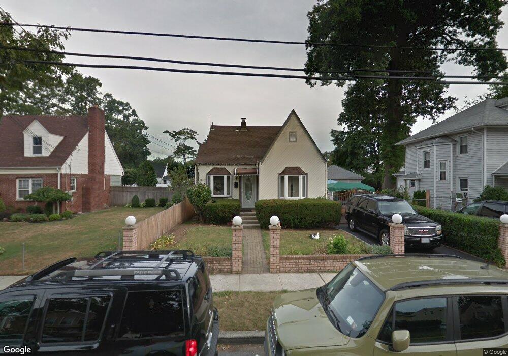 26 Lee St, Roosevelt, NY 11575 - photo 1