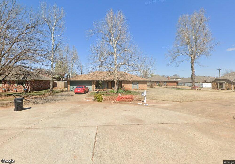 1205 NE 20th St, Moore, OK 73160 - photo 1