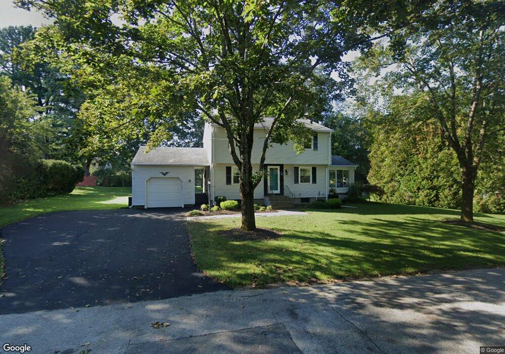 16 Downing St, Andover, MA 01810 - photo 1