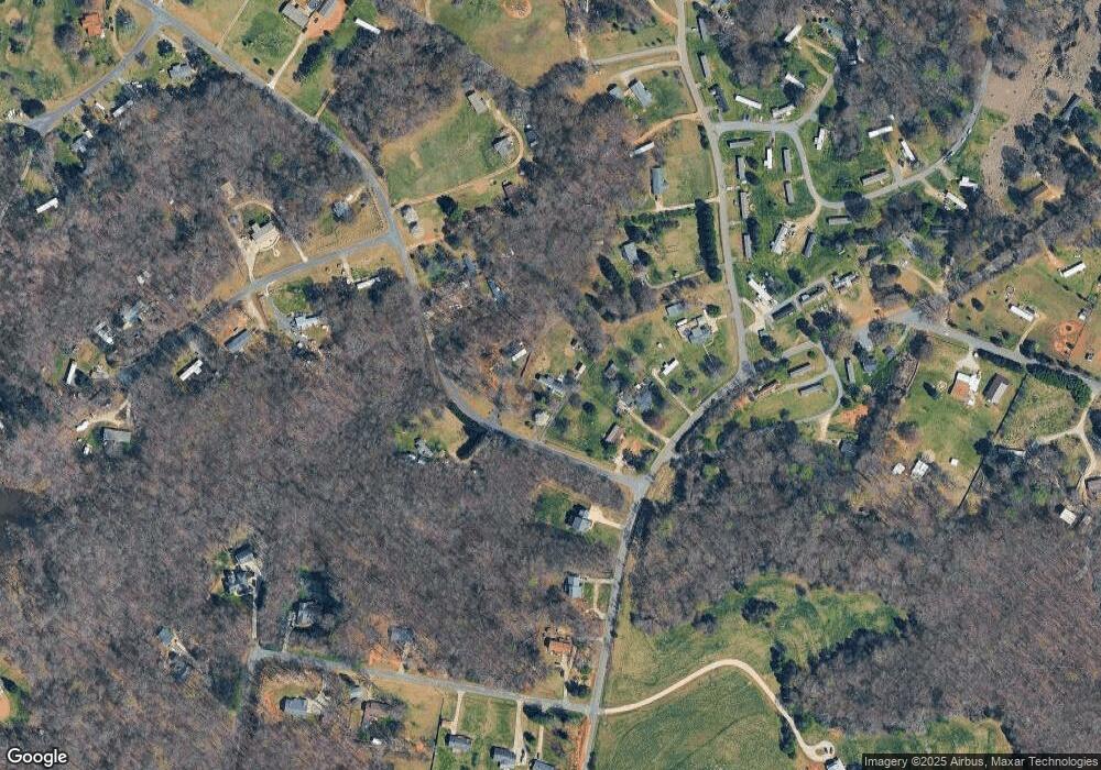 738 Shannon Meadow Rd, Clover, SC 29710 - photo 1