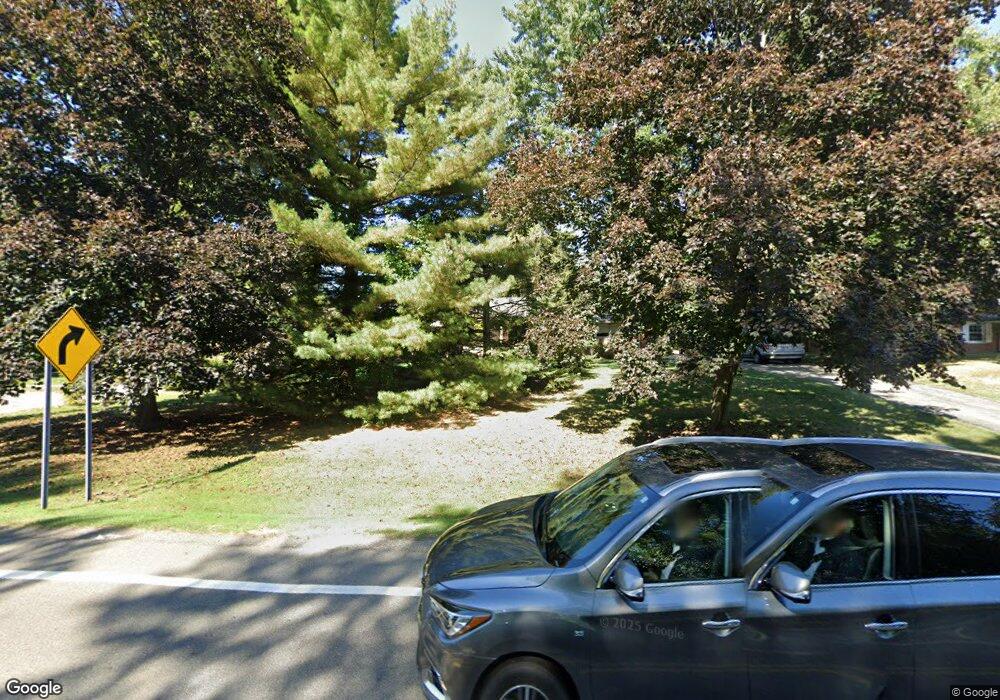 3766 Quarton Rd, Bloomfield Hills, MI 48302 - photo 1