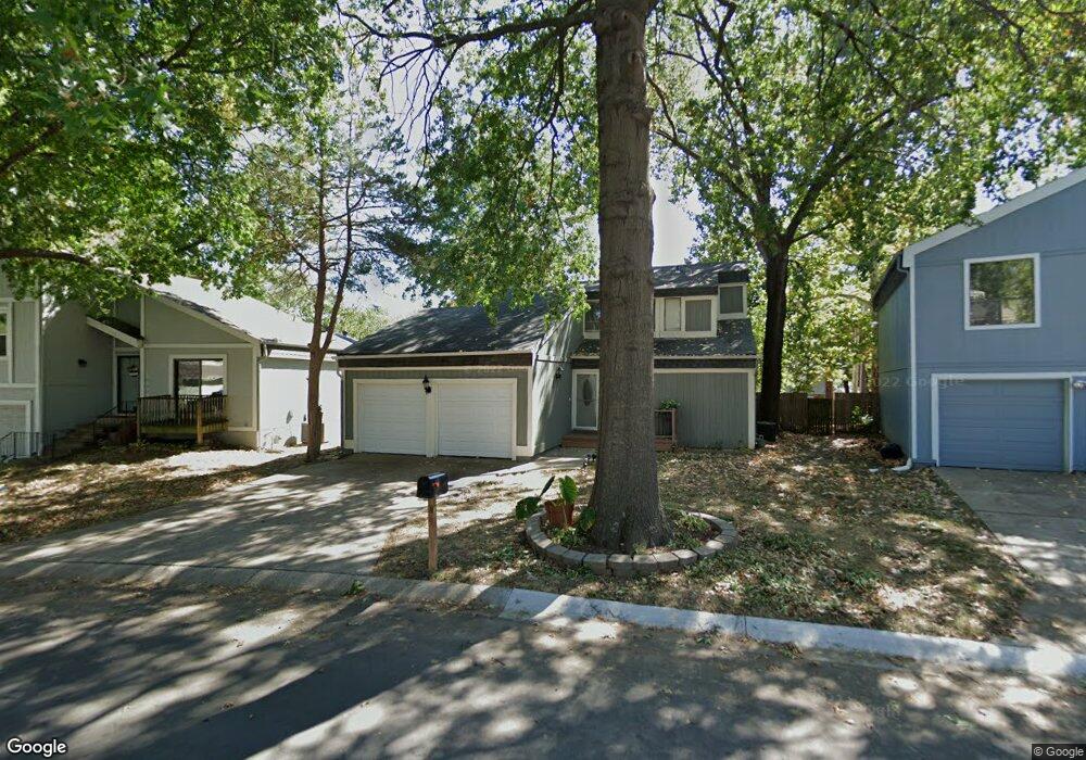 11927 W 66th Terrace, Shawnee, KS 66216 - photo 1