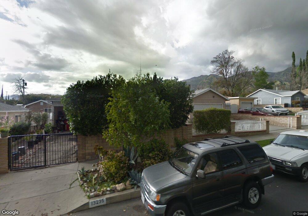 13231 Beaver St, Sylmar, CA 91342 - photo 1
