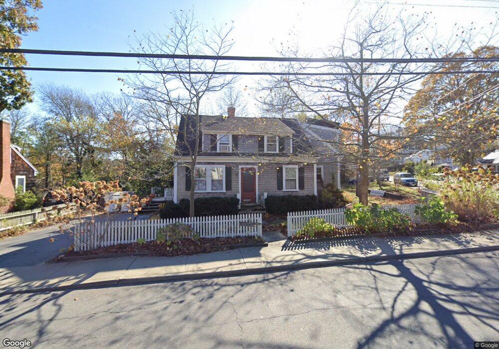 35 Skiff Ave, Vineyard Haven, MA 02568 - photo 1