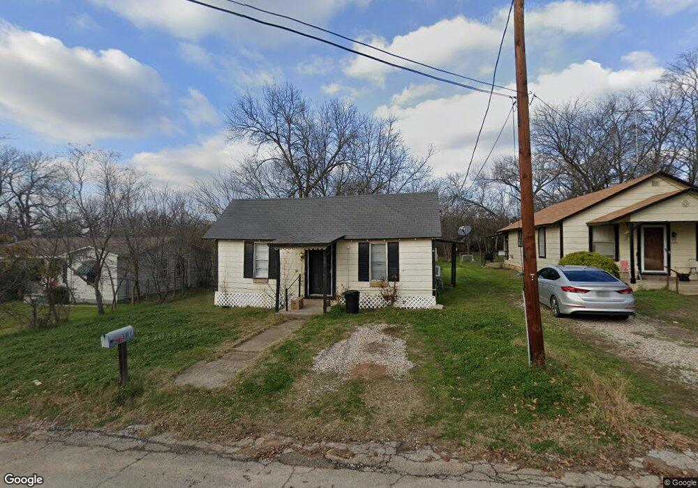 301 E 3rd St, Weatherford, TX 76086 - photo 1