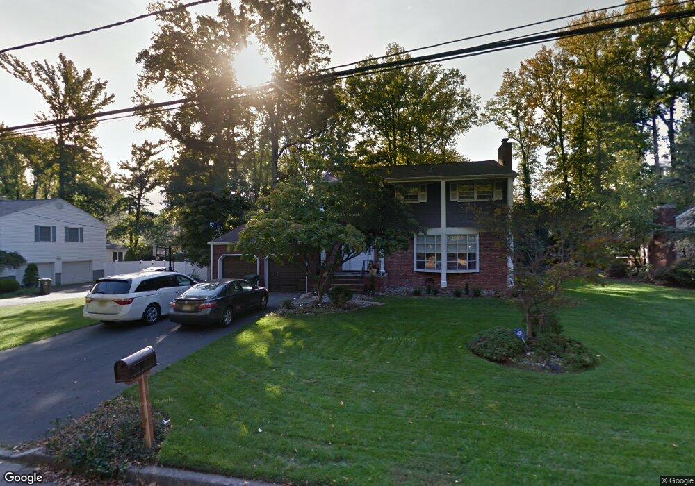 19 Tamarack Rd, Edison, NJ 08820 - photo 1