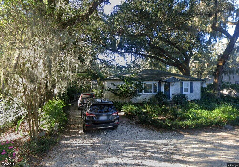 146 Mcintosh Ave, Saint Simons Island, GA 31522 - photo 1