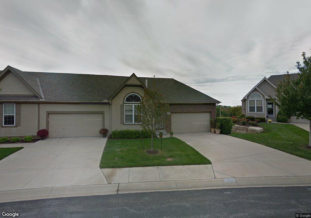 15827 W 61st Terrace, Shawnee, KS 66217 - photo 1