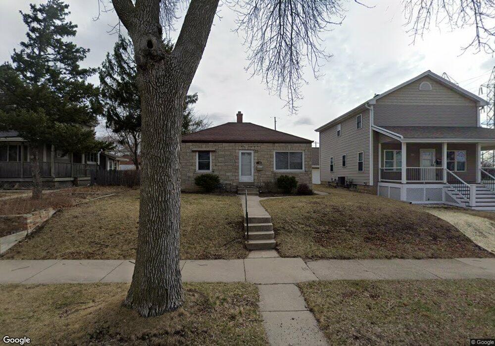 4046 S 5th Place, Milwaukee, WI 53207 - photo 1