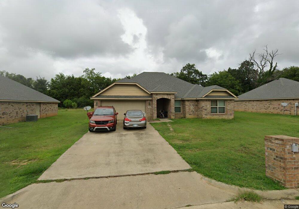 1122 Wind Haven Dr, Hugo, OK 74743 - photo 1