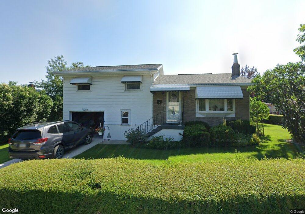 991 N Manhattan Ct, Hazleton, PA 18201 - photo 1