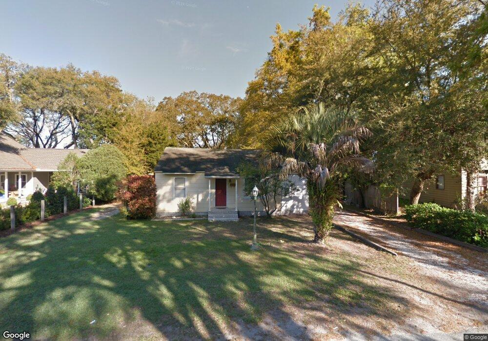 213 Anguilla Ave, Saint Simons Island, GA 31522 - photo 1