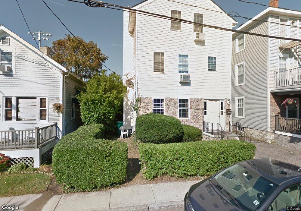 30 Weaver Ave, Newport, RI 02840 - photo 1