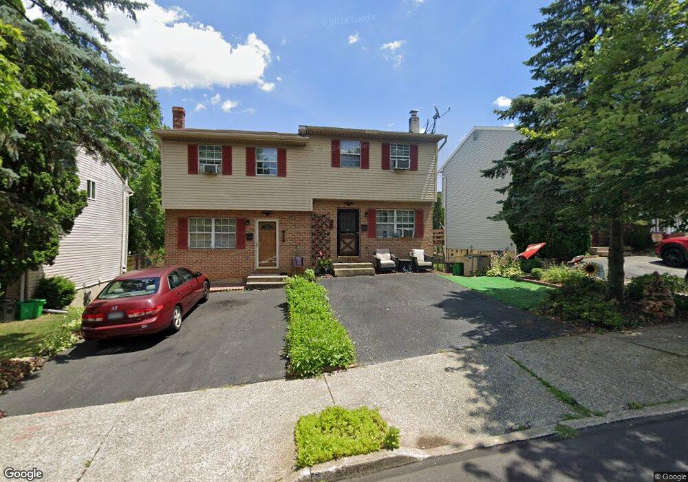 707 S Front St, Allentown, PA 18103 - photo 1