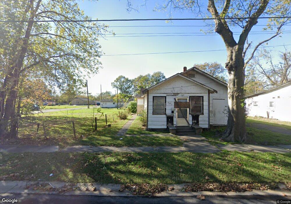 607 N Spring St, Stuttgart, AR 72160 - photo 1