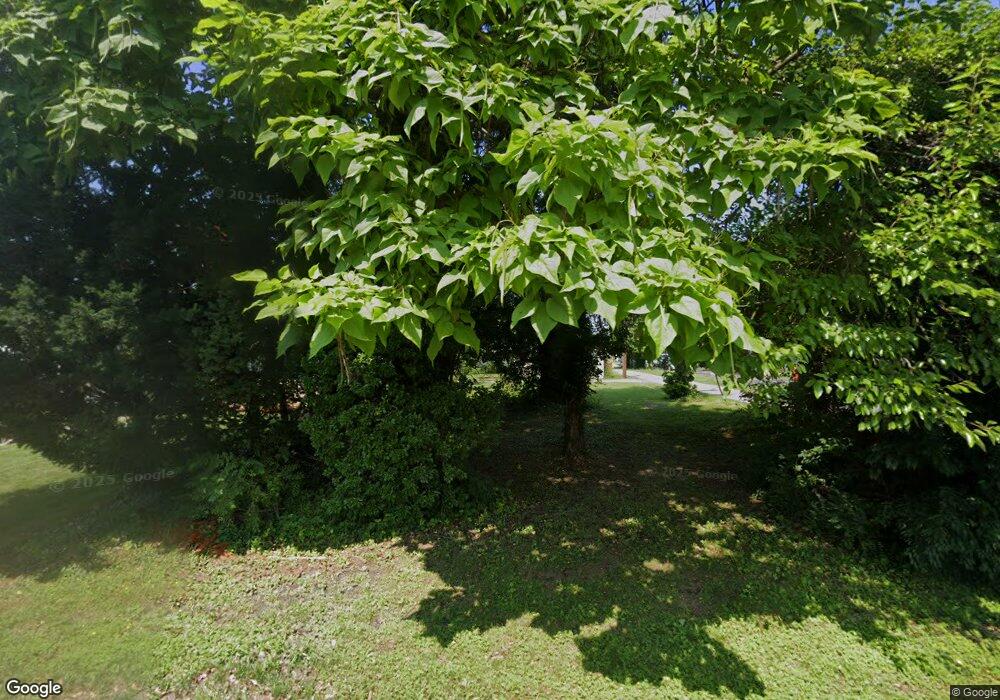 943 Erickson Ave, Columbus, OH 43227 - photo 1