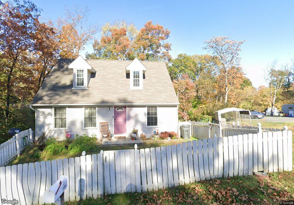 229 Iden Ln, Martinsburg, WV 25404 - photo 1