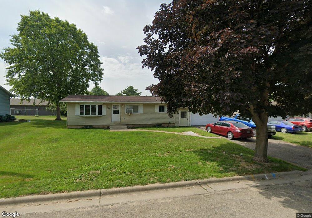 409 Vista Dr, Caledonia, MN 55921 - photo 1