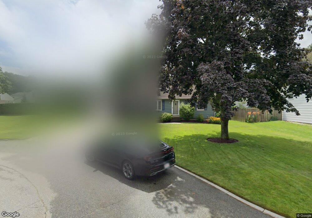 135 Nancy Ct, Woonsocket, RI 02895 - photo 1