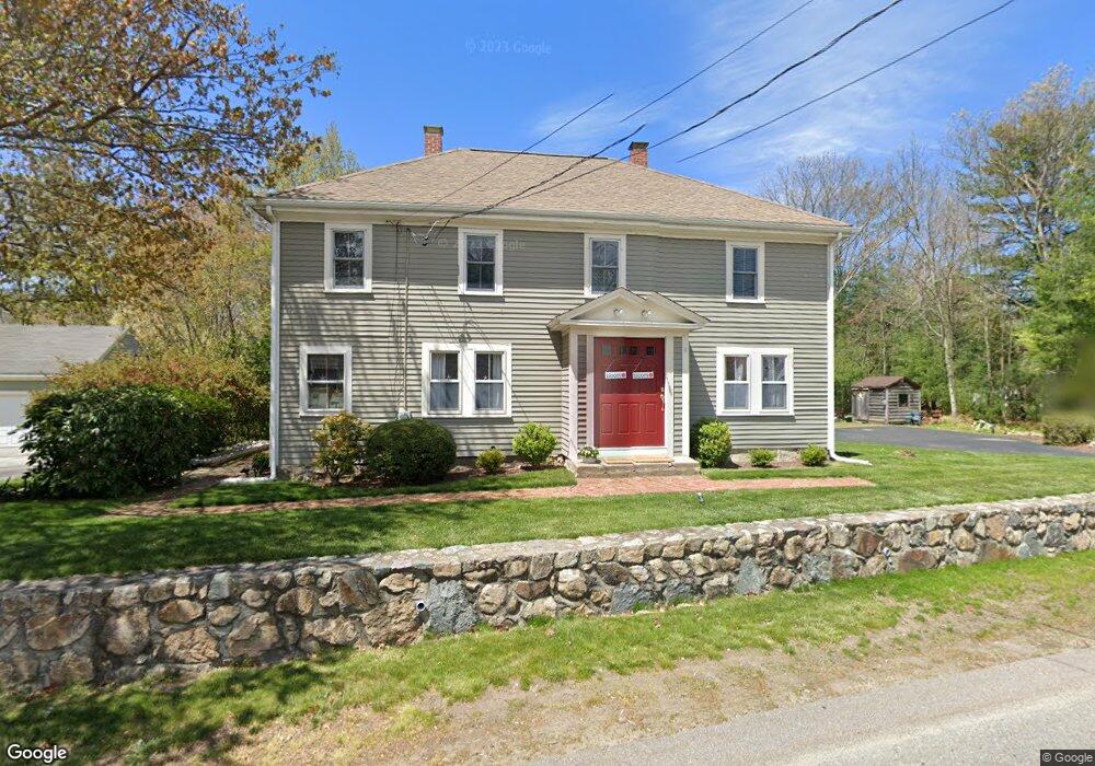 939 Webster St, Hanover, MA 02339 - photo 1