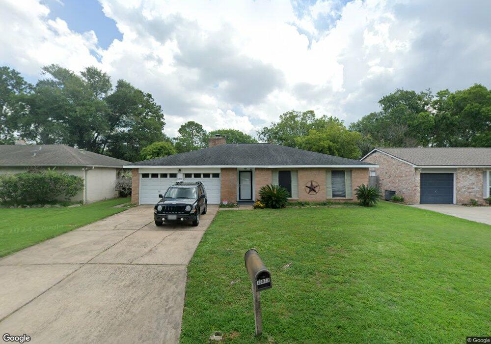 16923 Forest Bend Ave, Friendswood, TX 77546 - photo 1