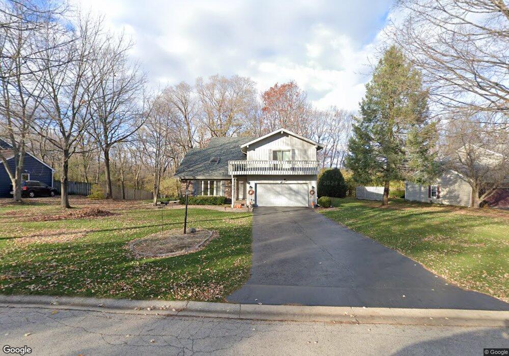 832 Twisted Oak Ct, Algonquin, IL 60102 - photo 1