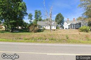 7 Emery Ln, Stratham, NH 03885