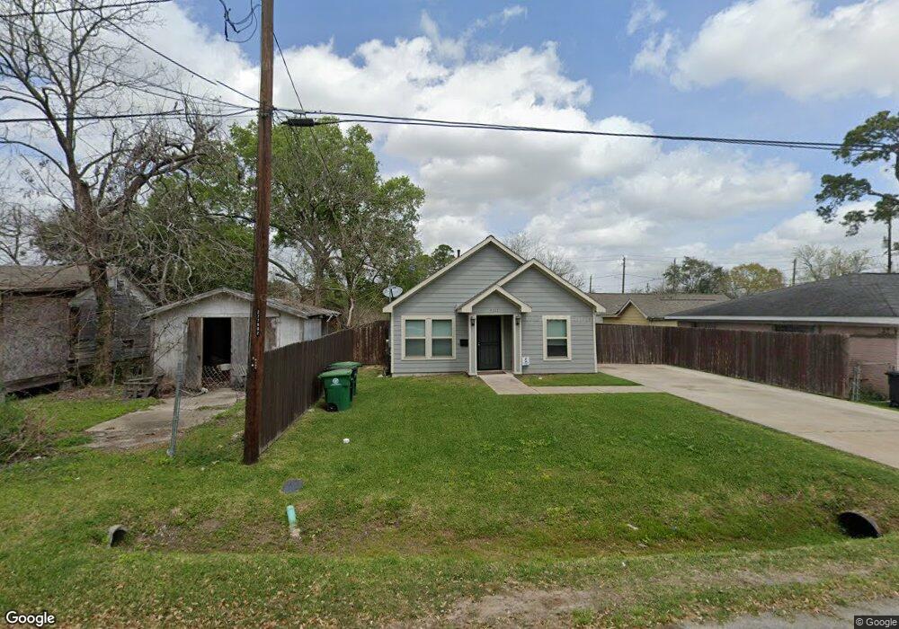 4111 Engleford St, Houston, TX 77026 - photo 1
