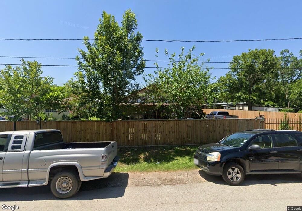 409 Turney Dr, Houston, TX 77037 - photo 1