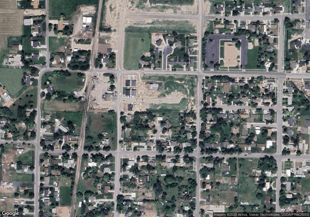 256 W 370 N, Smithfield, UT 84335 - photo 1