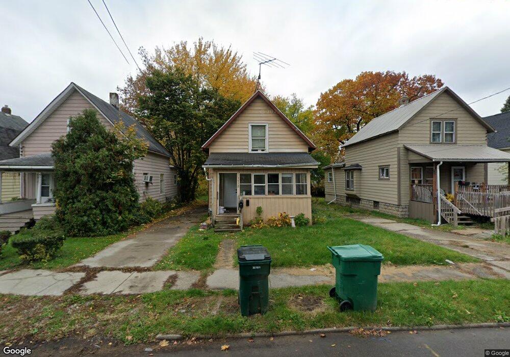 1718 Herbert St, Lansing, MI 48910 - photo 1