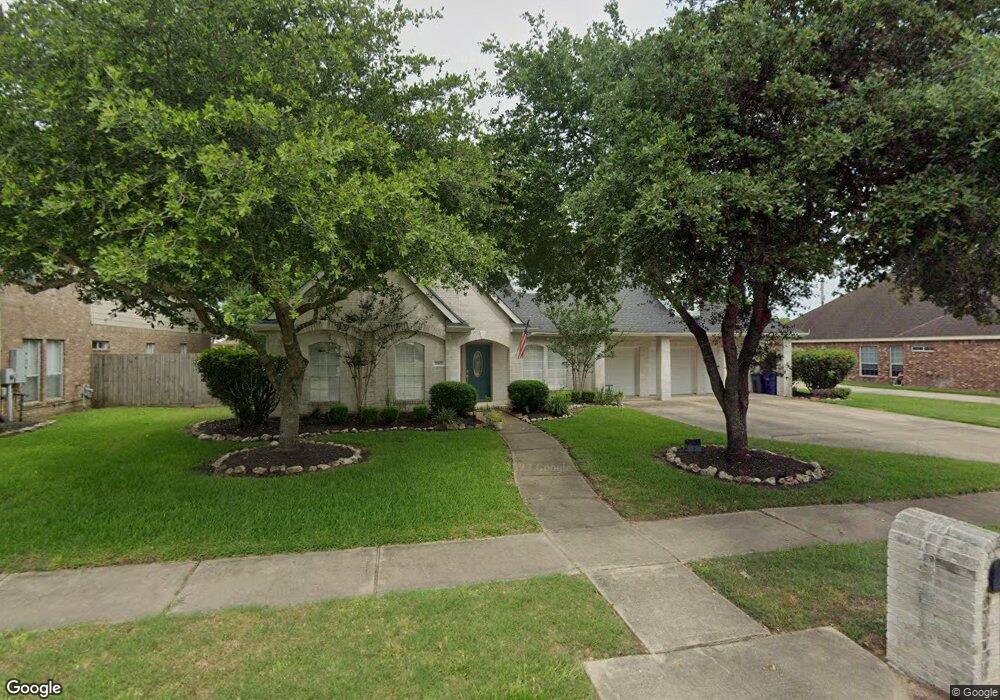2905 Palmer Dr, Friendswood, TX 77546 - photo 1