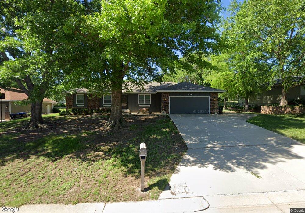 7160 SW Wattling Ct, Topeka, KS 66614 - photo 1