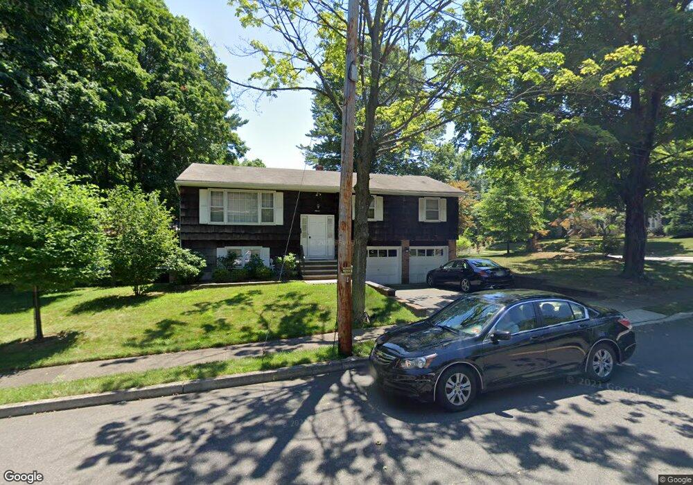 7 Walnut St, Closter, NJ 07624 - photo 1