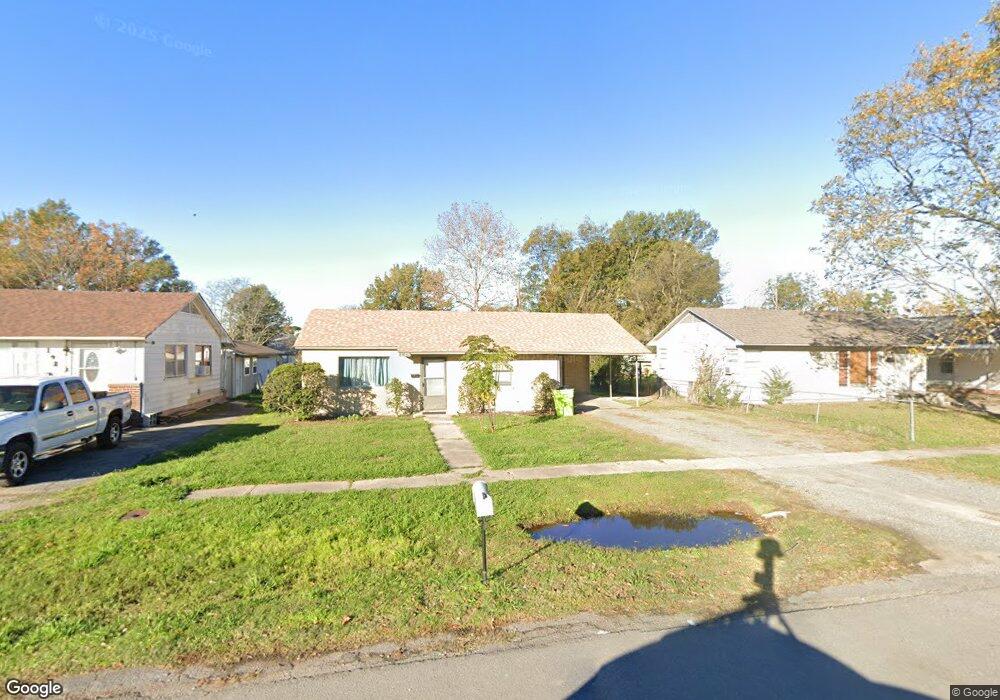 1918 S Lowe St, Stuttgart, AR 72160 - photo 1