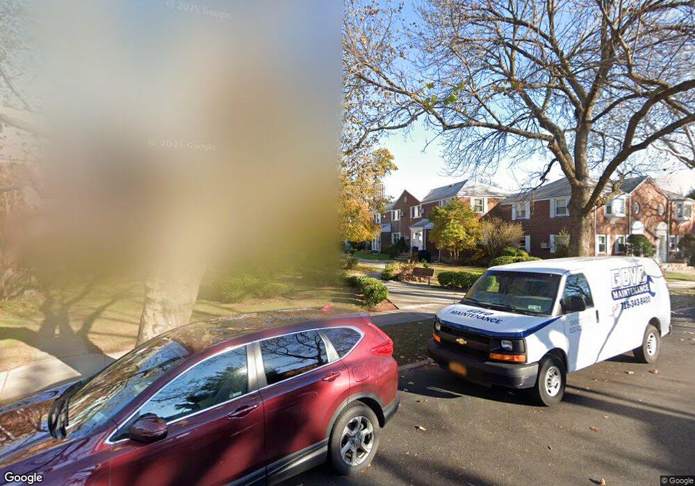 26047 73rd Ave, Glen Oaks, NY 11004 - photo 1